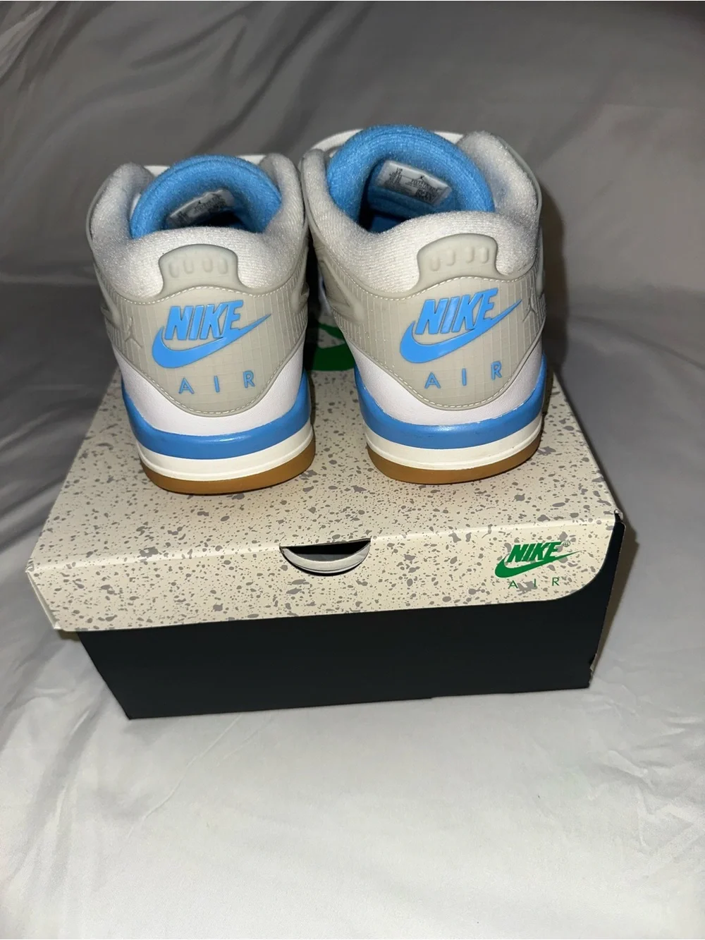 Jordan Low-Top Sneakers in White, Light Blue & Gray